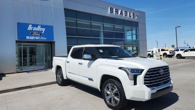 2023 Toyota Tundra Capstone HV