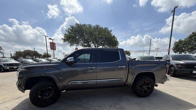 2022 Toyota Tundra Capstone HV