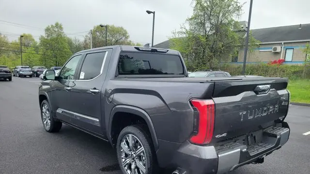 2025 Toyota Tundra Capstone HV