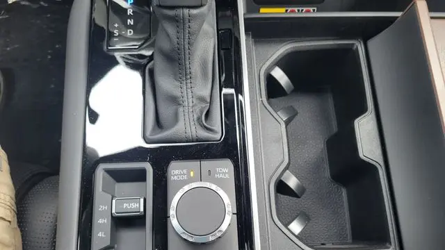 2025 Toyota Tundra Capstone HV