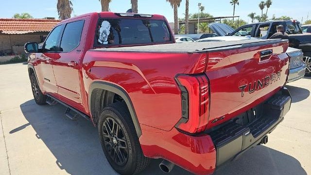 2025 Toyota Tundra Platinum