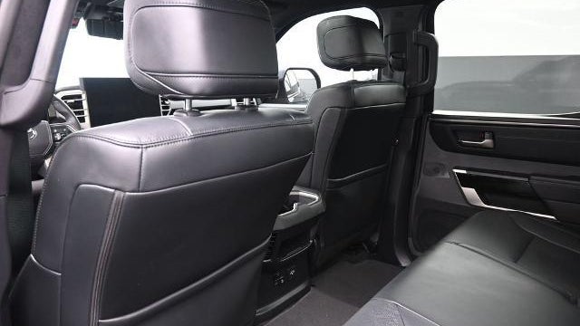 2025 Toyota Tundra Platinum