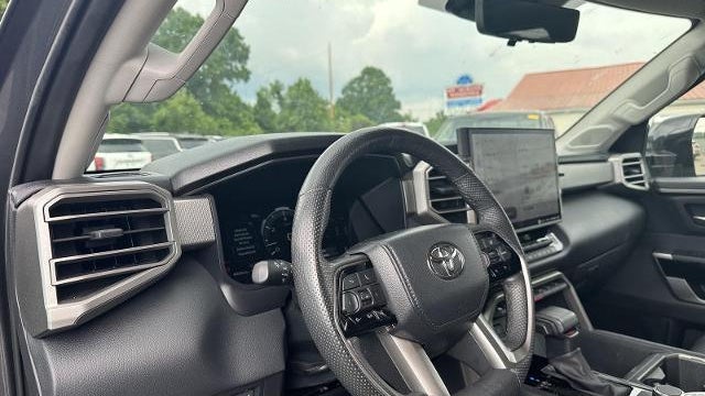 2024 Toyota Tundra Platinum