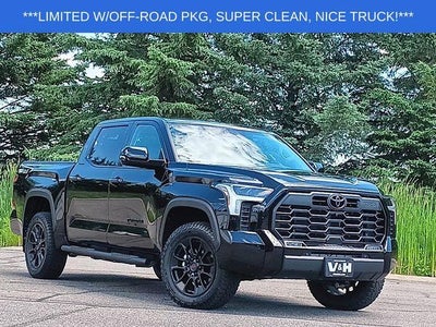 2024 Toyota Tundra 4X4 Platinum 4DR Crewmax Cab Pickup SB