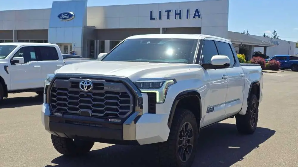 2025 Toyota Tundra Platinum