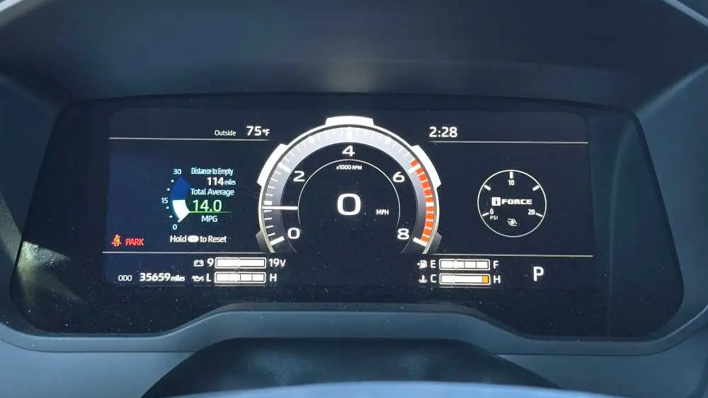 2025 Toyota Tundra Platinum