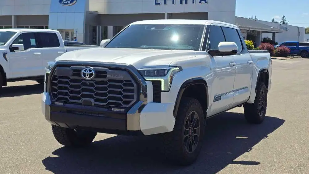 2025 Toyota Tundra Platinum