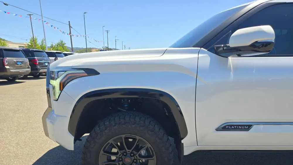 2025 Toyota Tundra Platinum