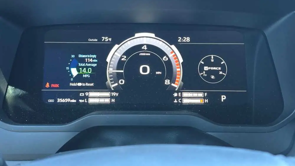 2025 Toyota Tundra Platinum