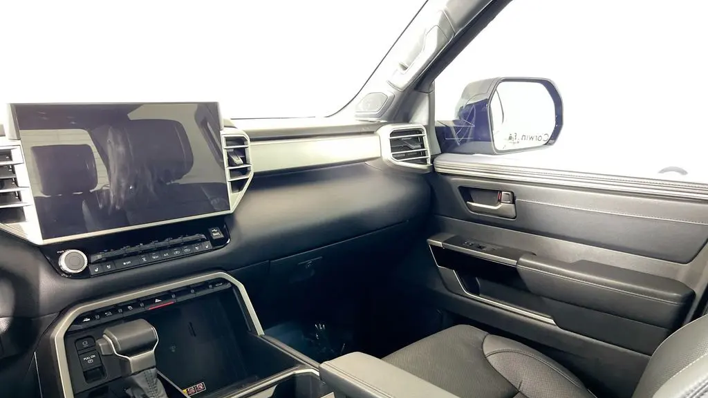 2025 Toyota Tundra Platinum