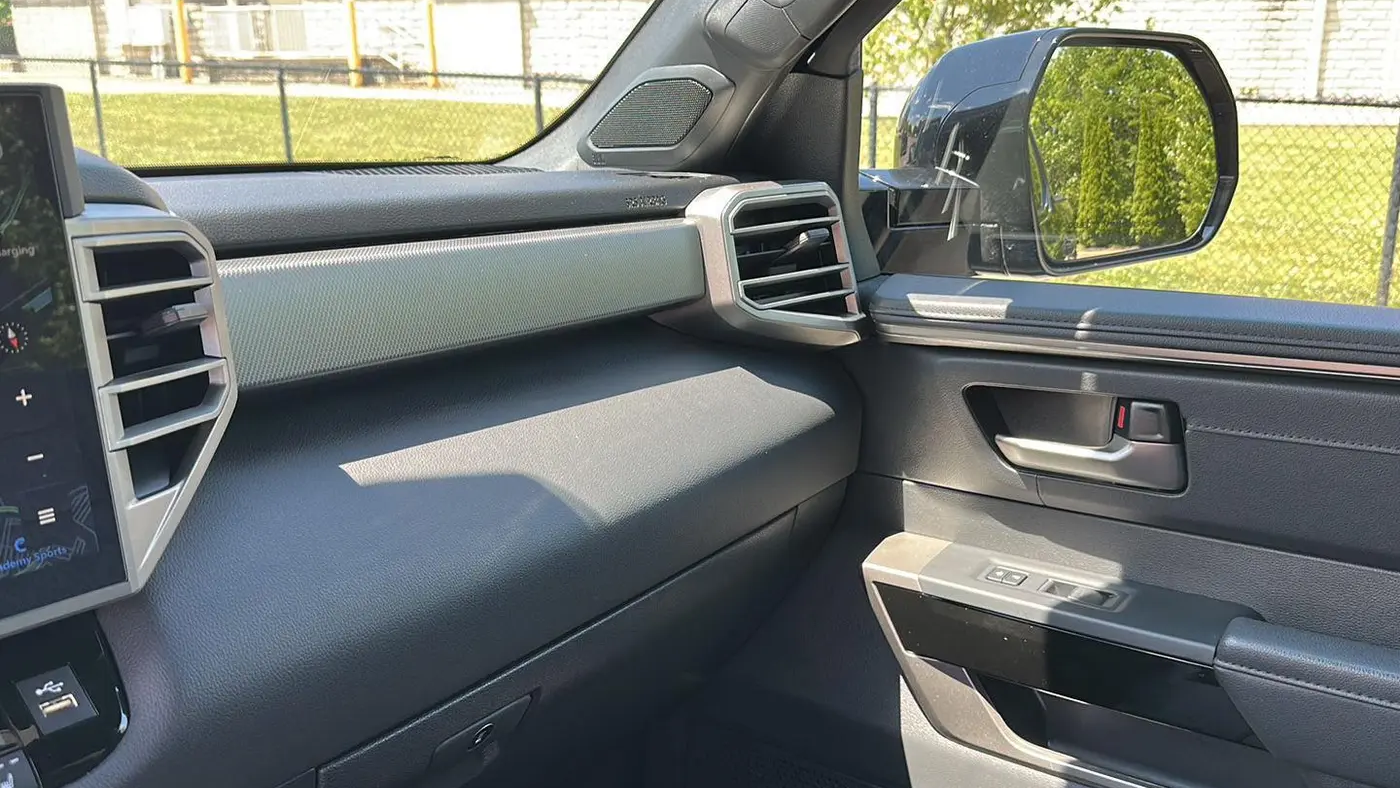 2025 Toyota Tundra Platinum