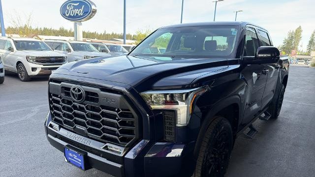 2024 Toyota Tundra Platinum