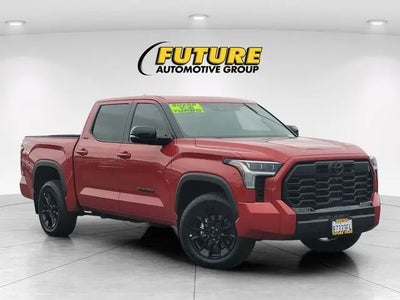 2025 Toyota Tundra 4X4 Platinum 4DR Crewmax Cab Pickup SB