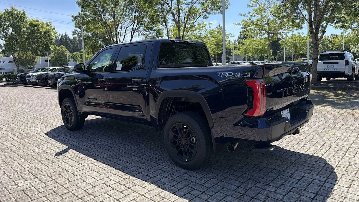 2026 Toyota Tundra Platinum HV