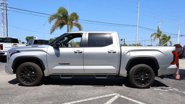 2025 Toyota Tundra Platinum HV