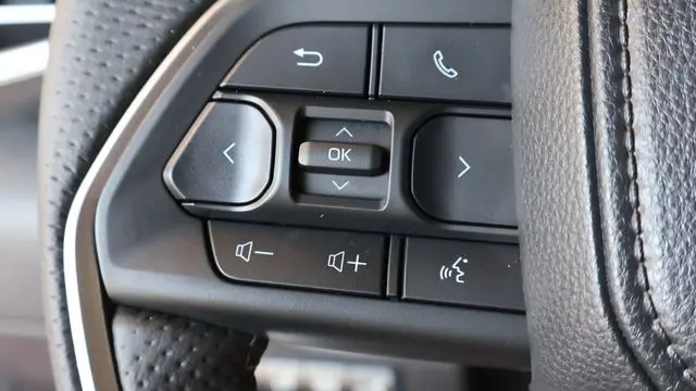2025 Toyota Tundra Platinum HV