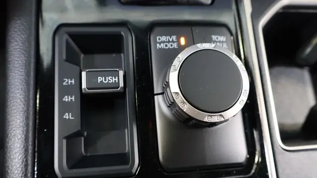 2025 Toyota Tundra Platinum HV