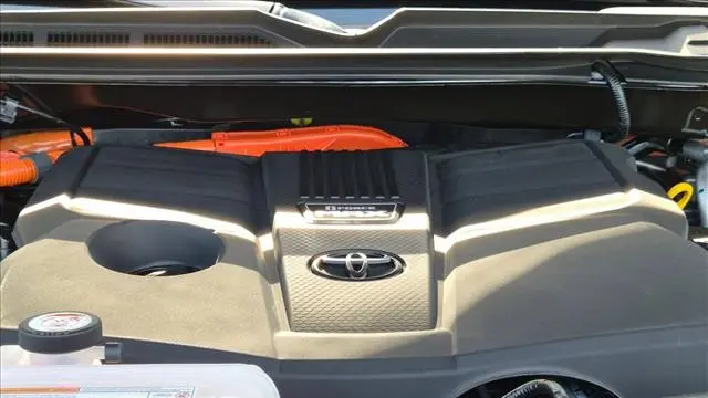 2026 Toyota Tundra Platinum HV
