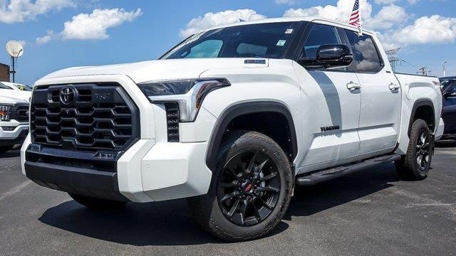 Preowned 2026 Toyota Tundra Platinum HV for Sale