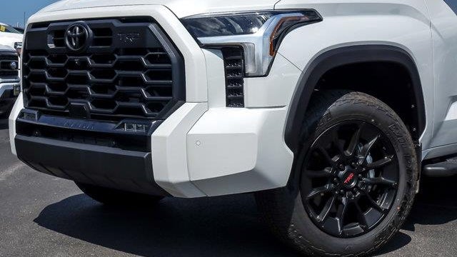 2026 Toyota Tundra Platinum HV
