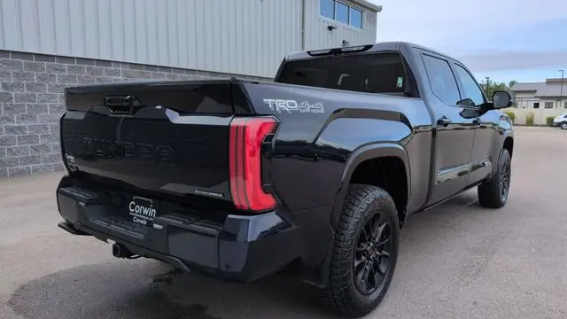 2025 Toyota Tundra Limited HV