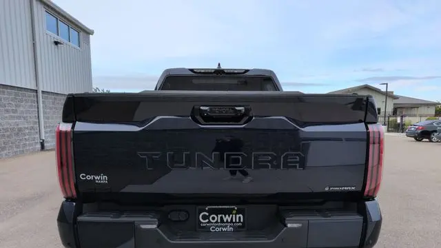 2025 Toyota Tundra Limited HV