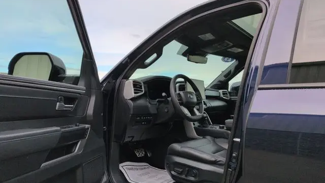 2025 Toyota Tundra Limited HV