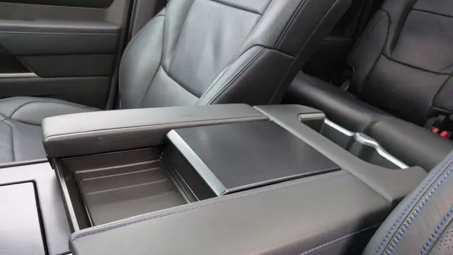 2025 Toyota Tundra Limited HV