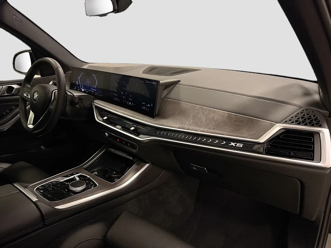 2024 BMW X5 - $38,401