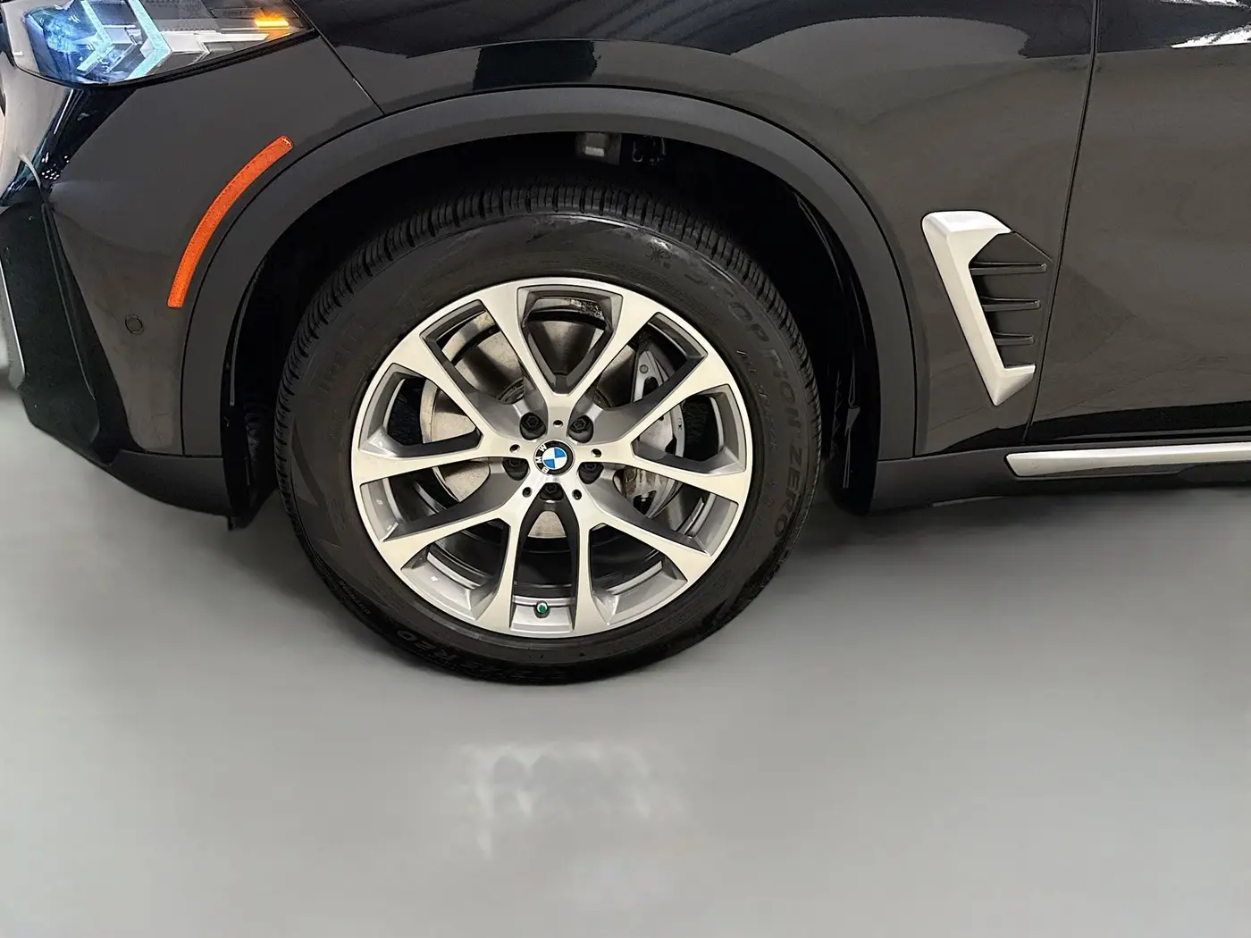 2024 BMW X5 - $38,401