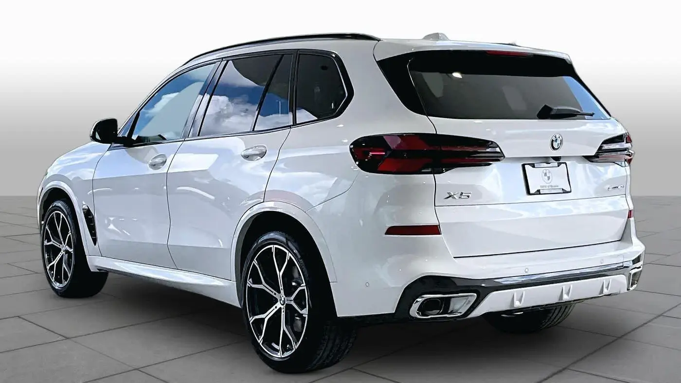2026 BMW X5 sDrive40i