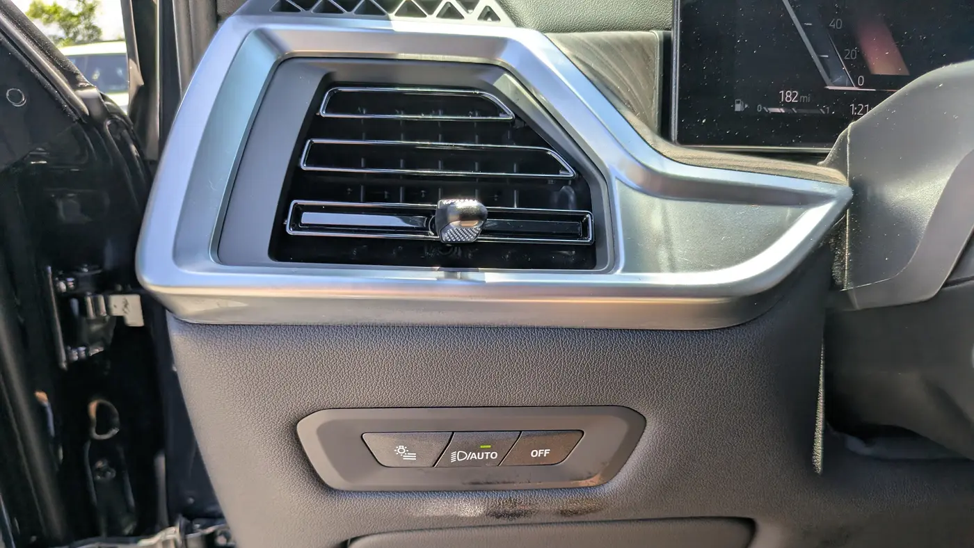 2026 BMW X5 sDrive40i