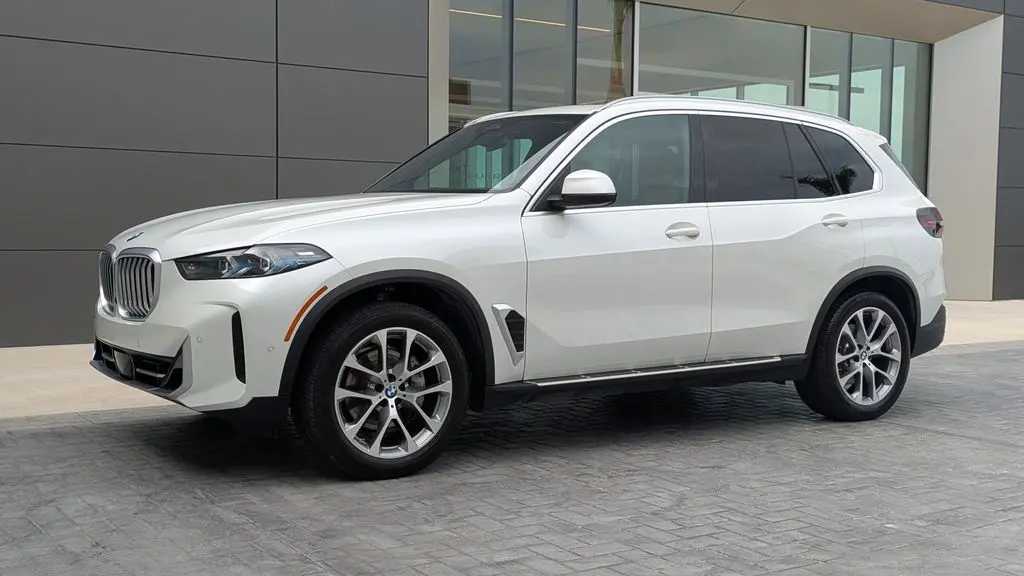 2026 BMW X5 sDrive40i