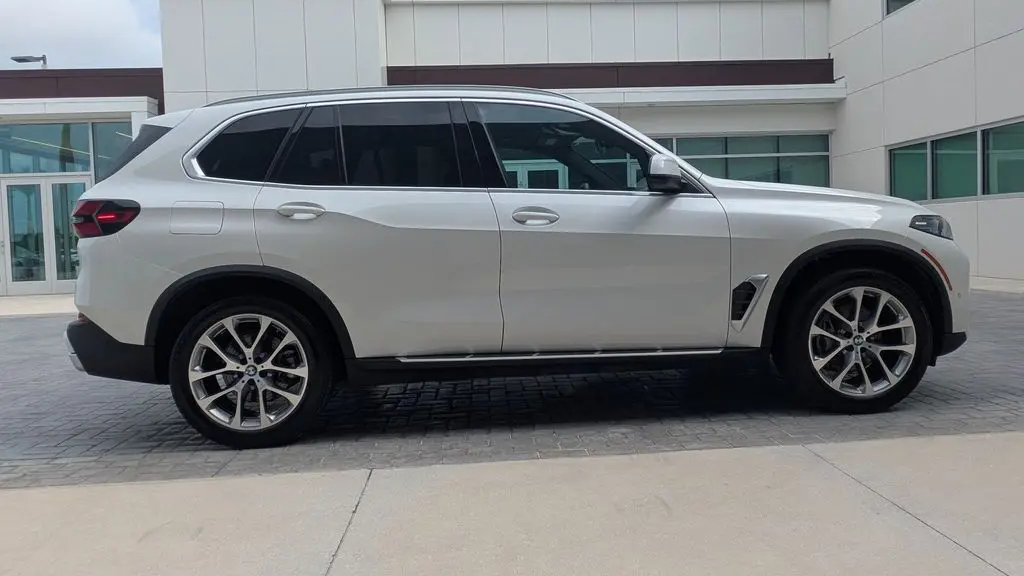 2026 BMW X5 sDrive40i