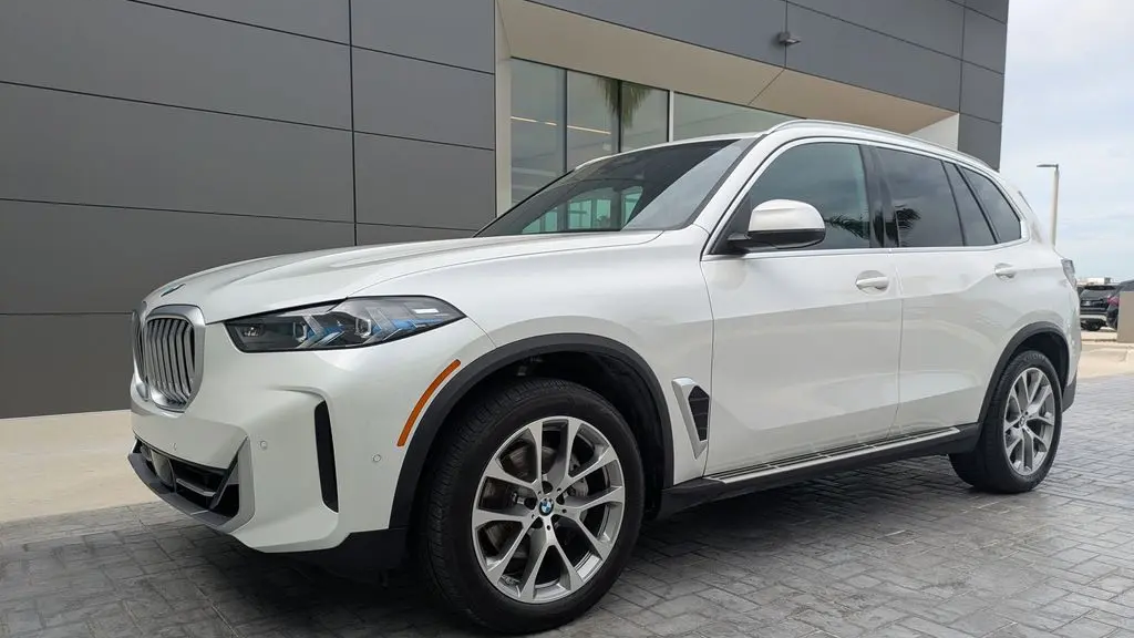 2026 BMW X5 sDrive40i