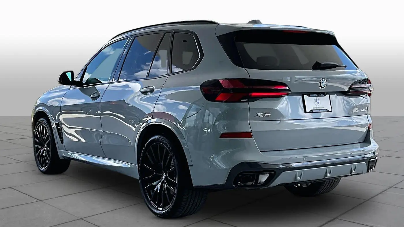 2026 BMW X5 sDrive40i