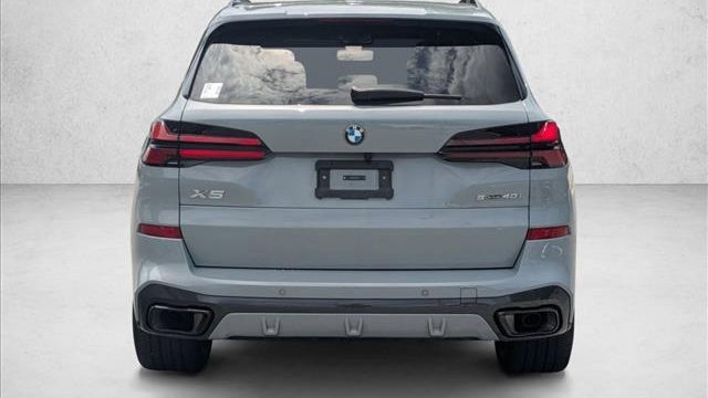 2025 BMW X5 sDrive40i