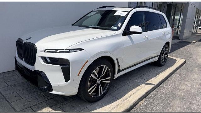 Preowned 2023 BMW X7 xDrive40i for Sale