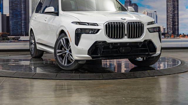 Preowned 2023 BMW X7 xDrive40i for Sale