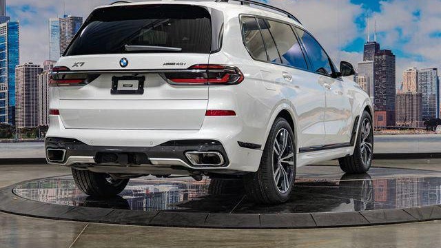2023 BMW X7 xDrive40i