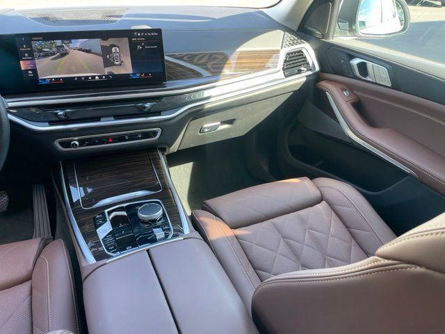 2026 BMW X7 - $83,247
