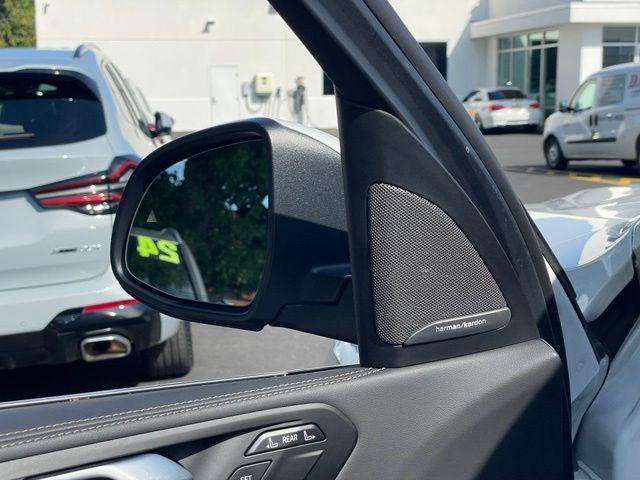 2026 BMW X7 - $83,247
