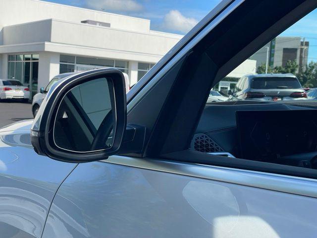 2026 BMW X7 - $83,247