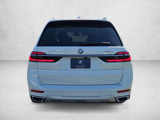 2026 BMW X7 - $81,814