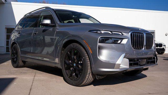 2026 BMW X7 xDrive40i
