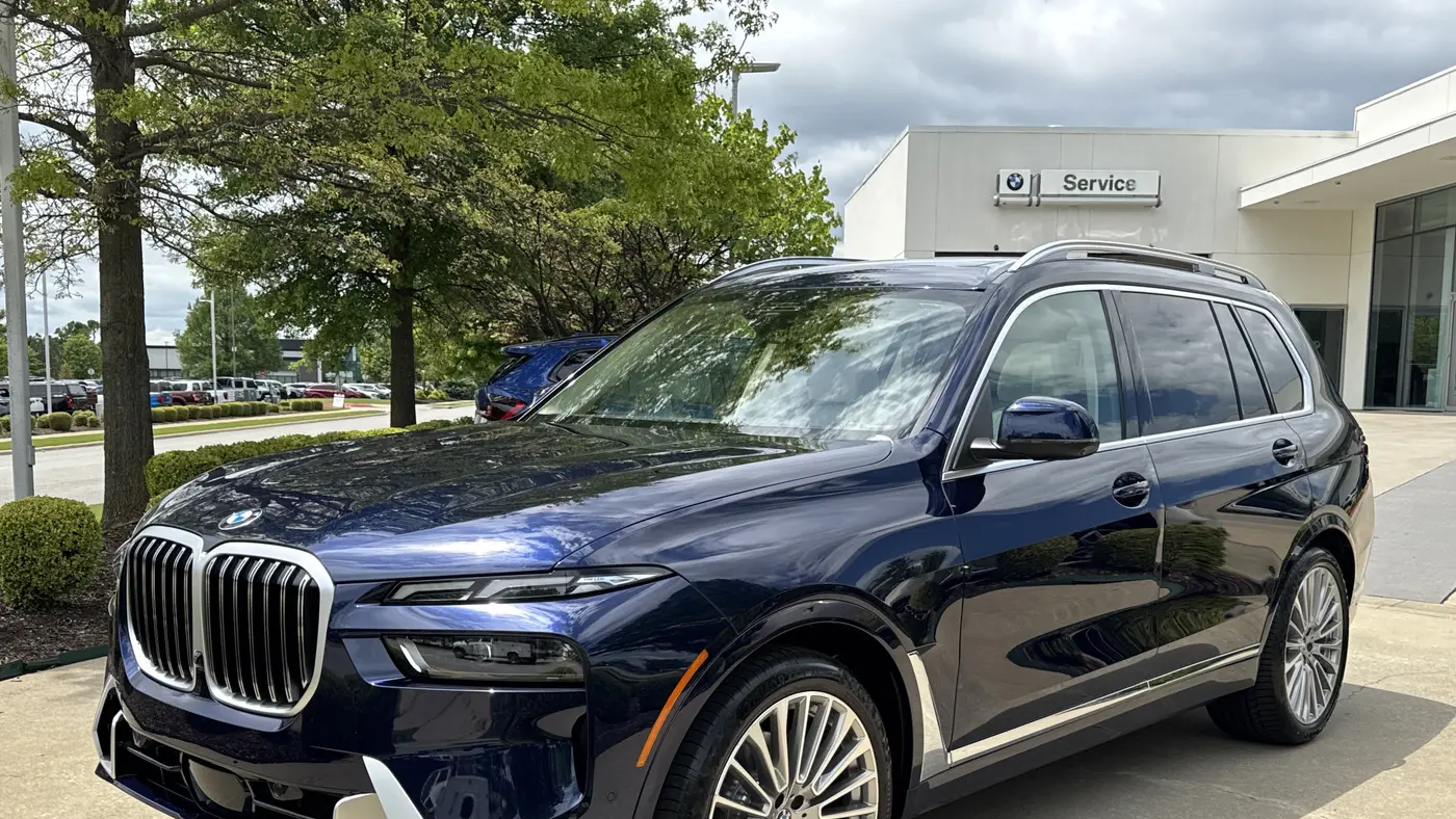 Preowned 2027 BMW X7 xDrive40i for Sale