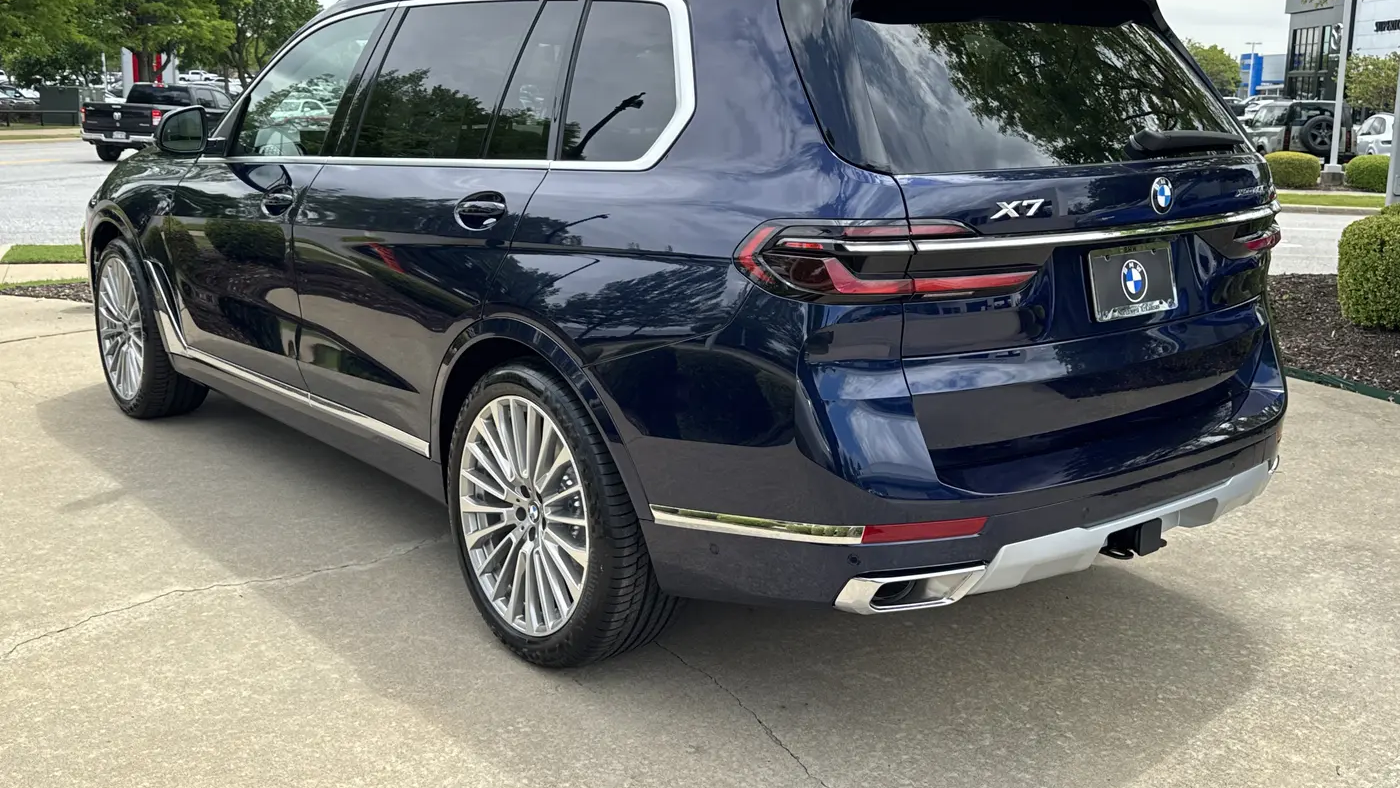 2027 BMW X7 xDrive40i