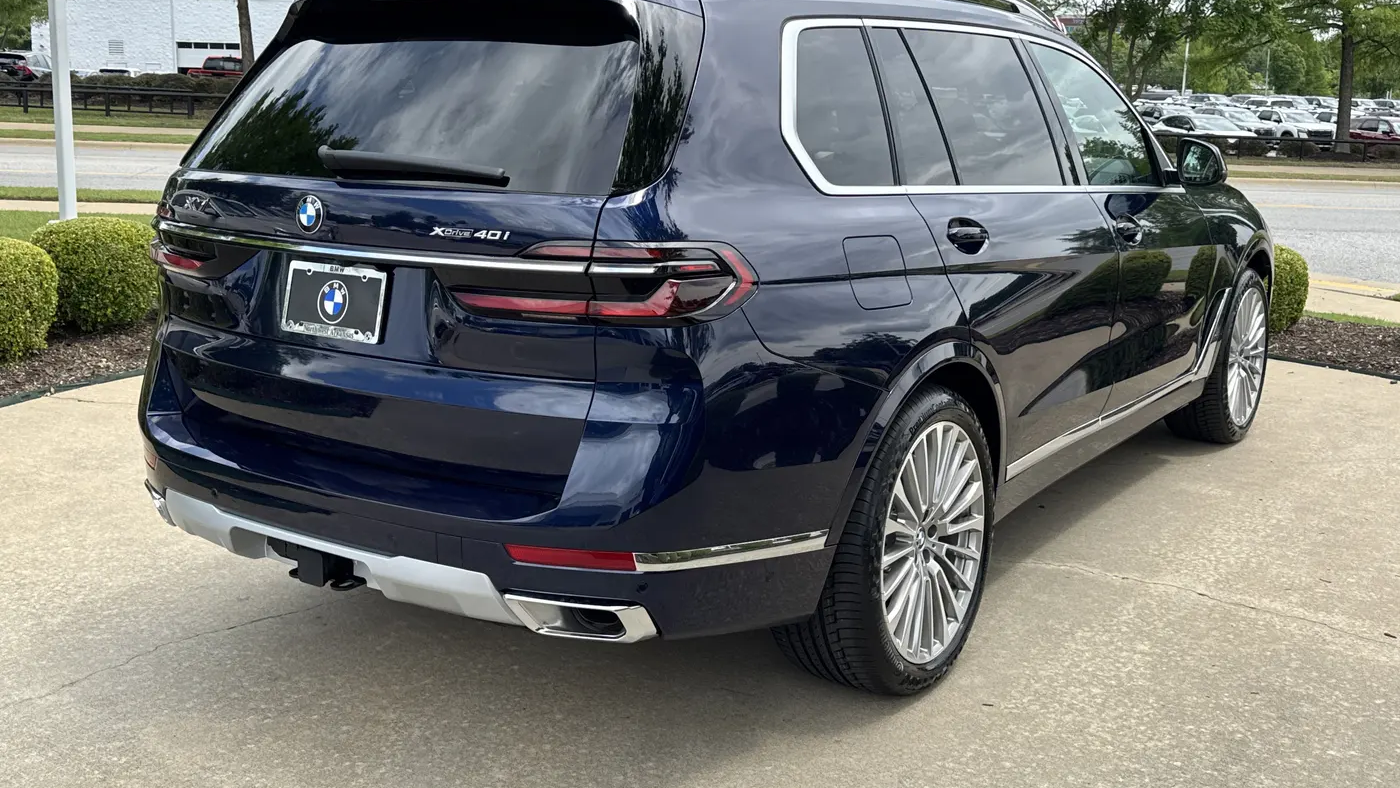 2027 BMW X7 xDrive40i