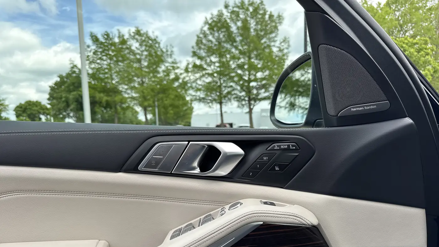 2027 BMW X7 xDrive40i