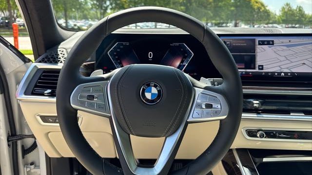 2027 BMW X7 xDrive40i